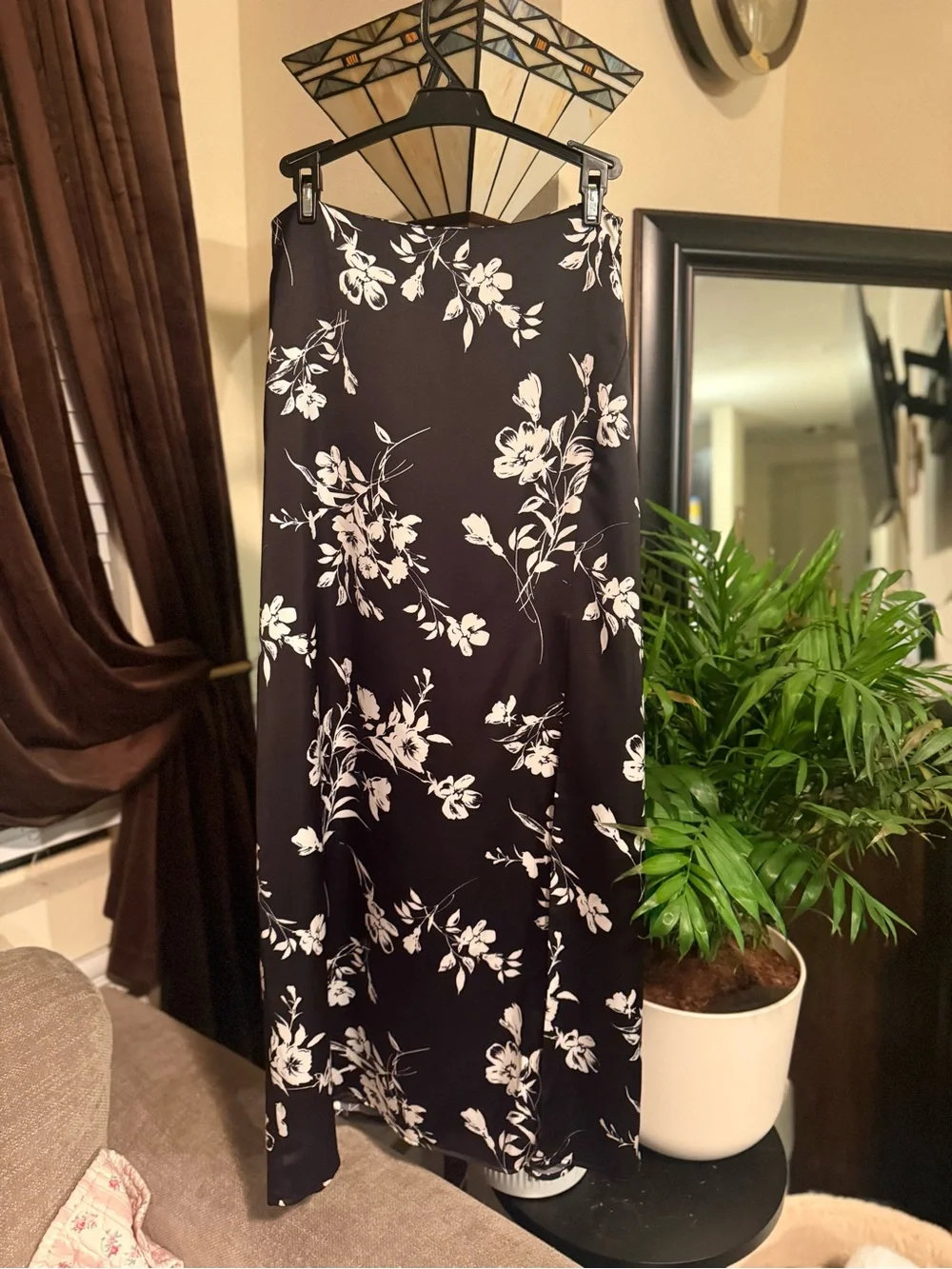 Lulu's Black Maxi Skirt with Cream Floral Print and Front Slit Fall Classy